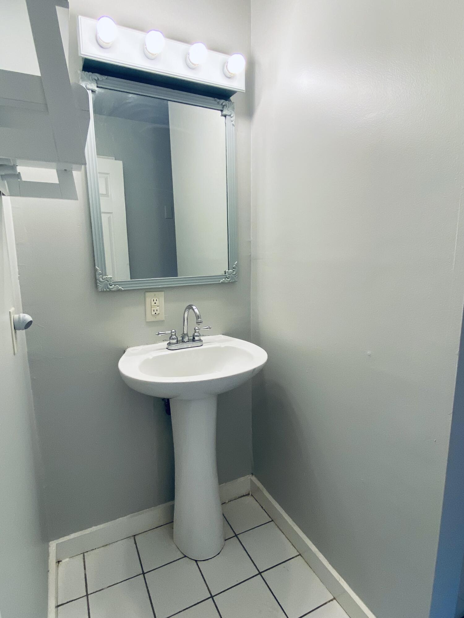 72 Clark Road Winterport ME 04496