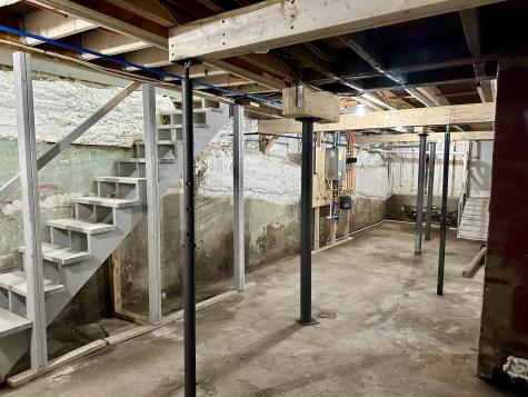 26 Salem Court Bangor ME 04401