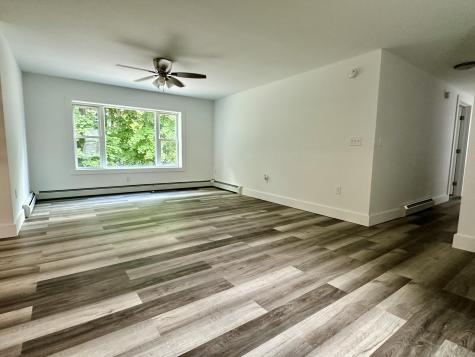 26 Salem Court Bangor ME 04401