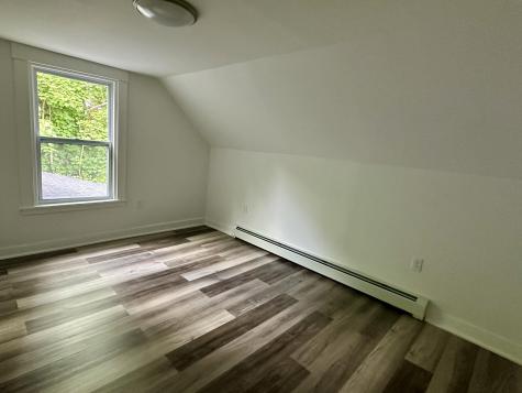 26 Salem Court Bangor ME 04401