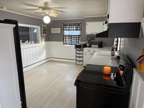 4 Pinkham Street Lincoln ME 04457