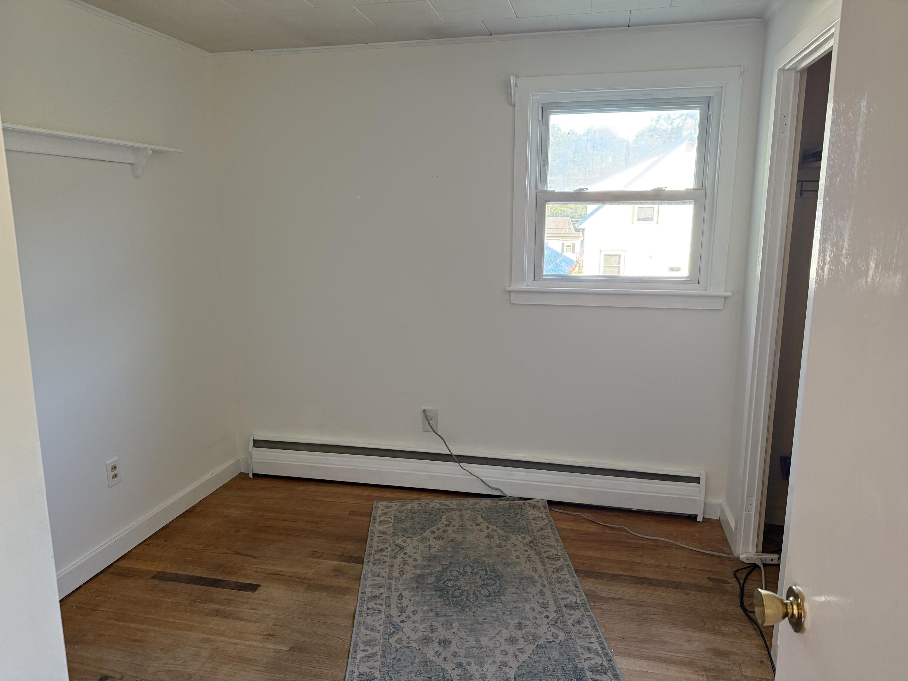 4 Pinkham Street Lincoln ME 04457