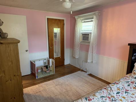 4 Pinkham Street Lincoln ME 04457