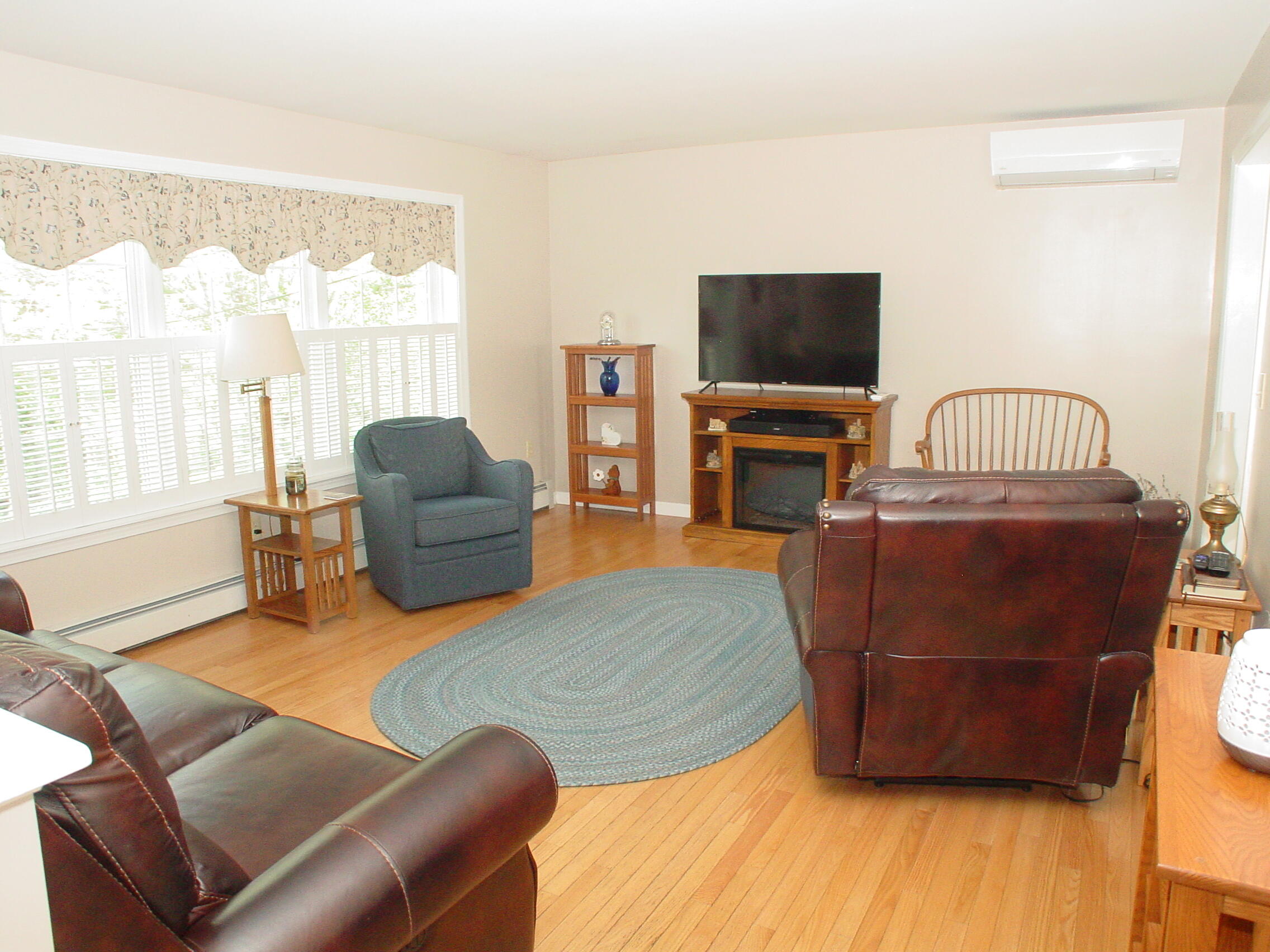 976 Essex Street Bangor ME 04401