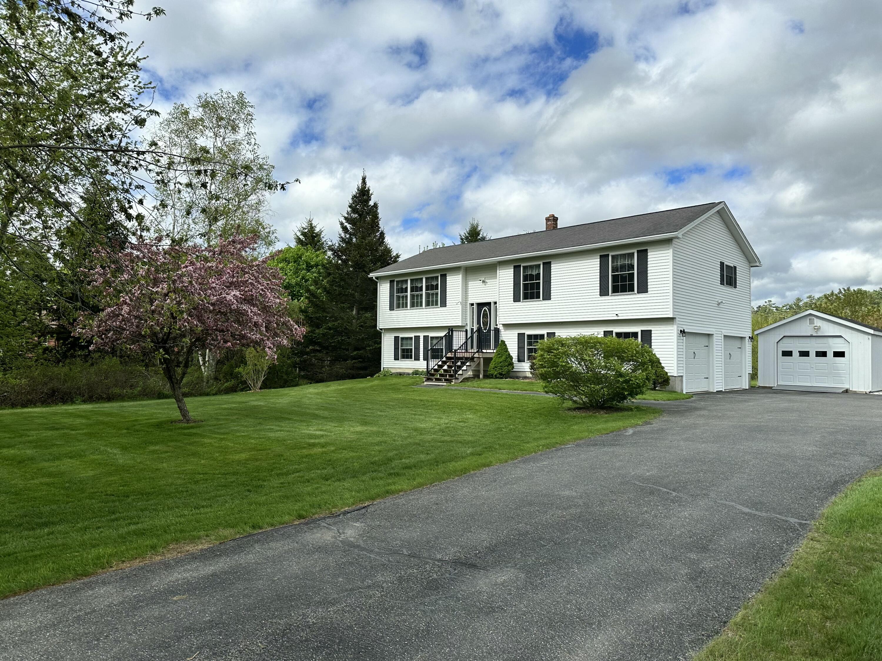 976 Essex Street Bangor ME 04401