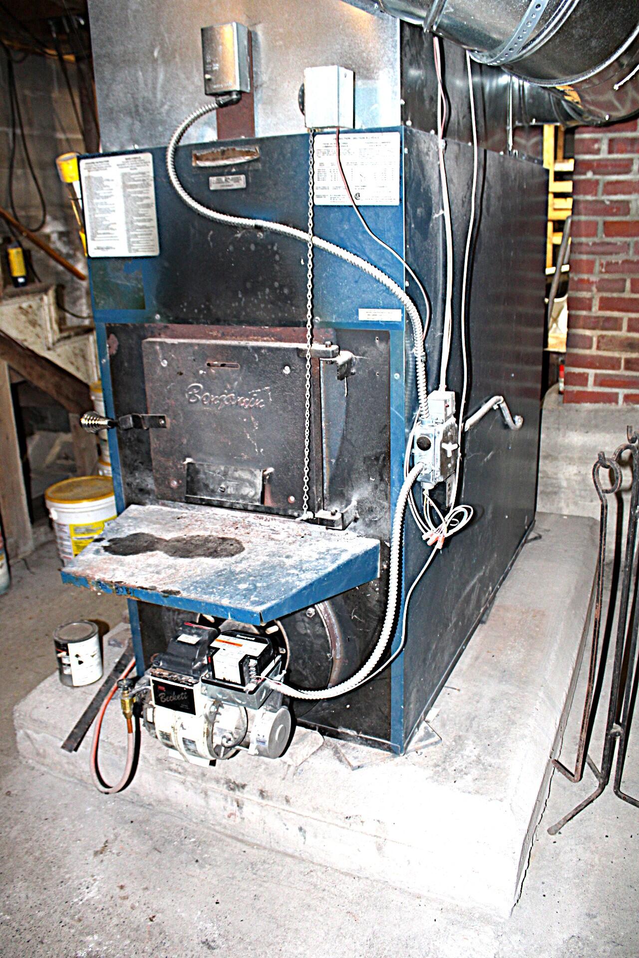 914 S Main Street Solon ME 04979