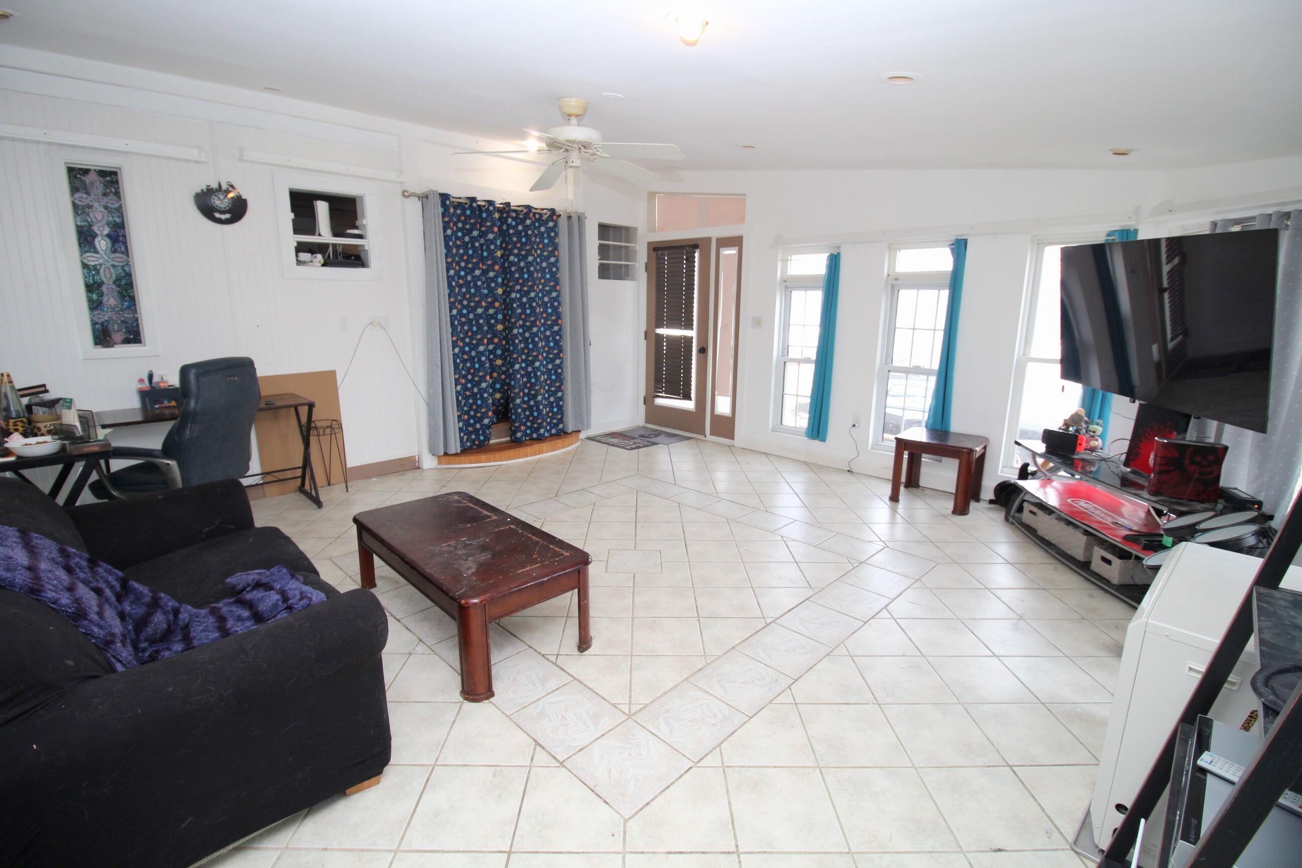 86 Pride Road Auburn ME 04210