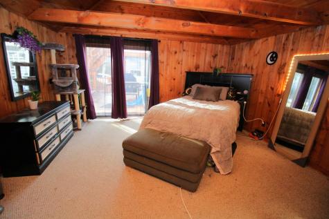 86 Pride Road Auburn ME 04210