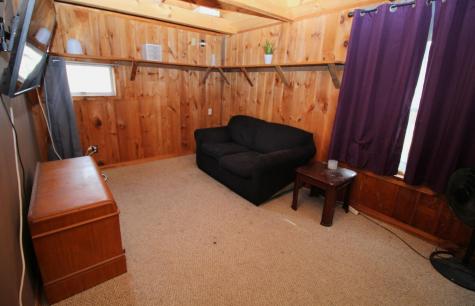 86 Pride Road Auburn ME 04210