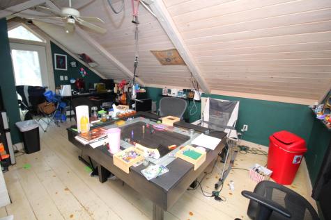 86 Pride Road Auburn ME 04210