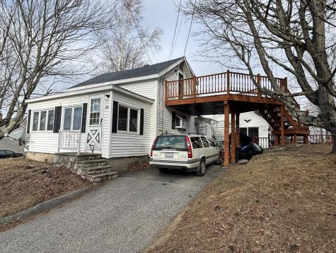 86 Pride Road Auburn ME 04210