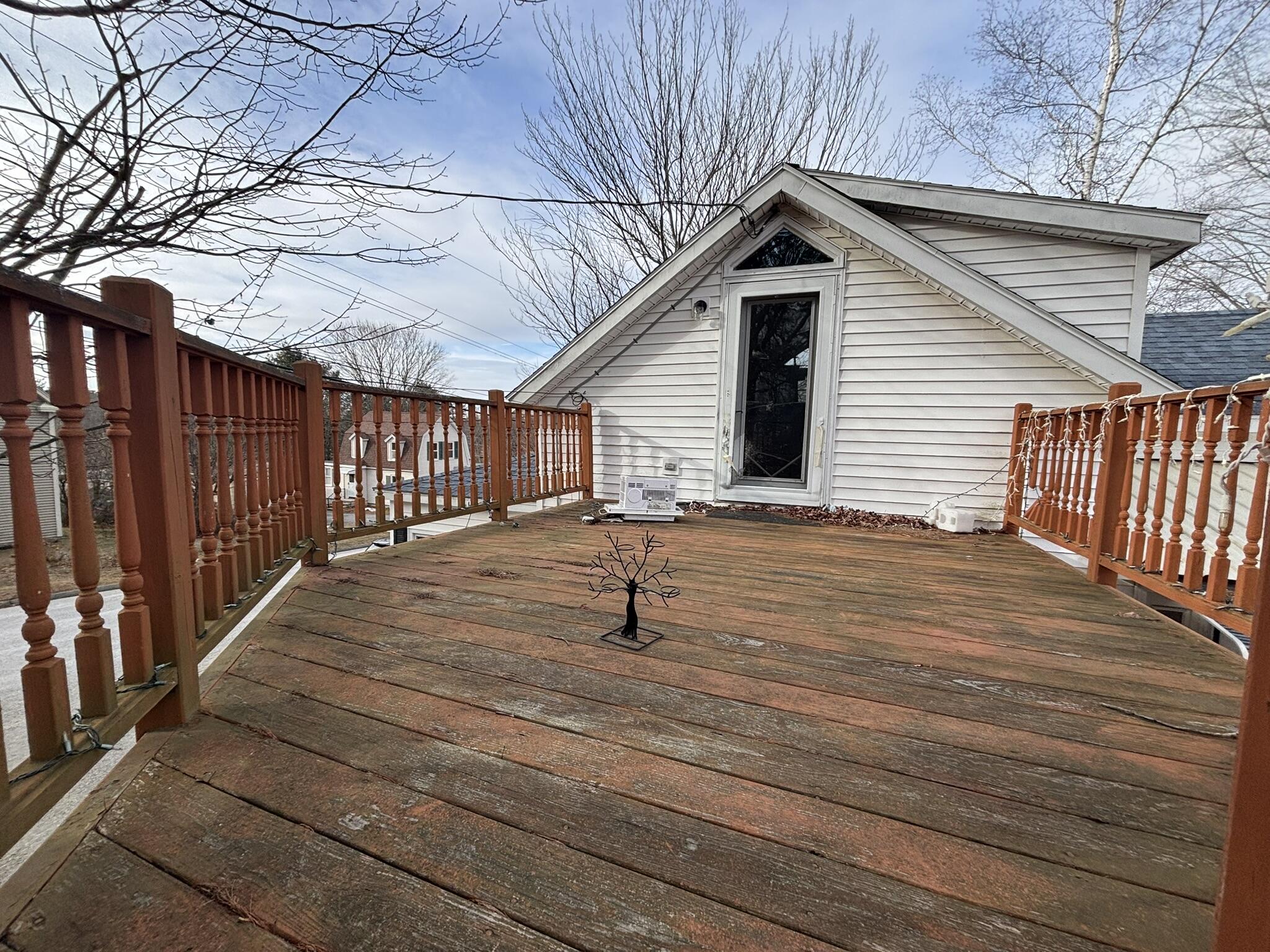 86 Pride Road Auburn ME 04210