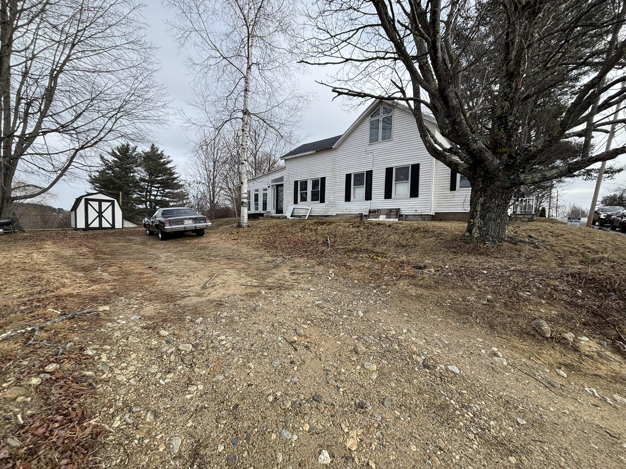 86 Pride Road Auburn ME 04210