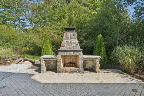 8 Harrison Avenue York ME 03909