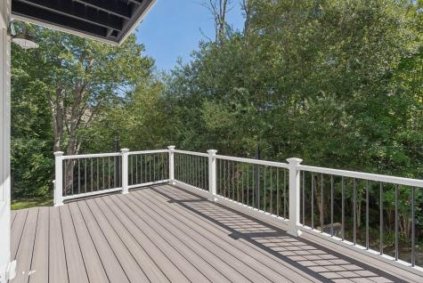 8 Harrison Avenue York ME 03909