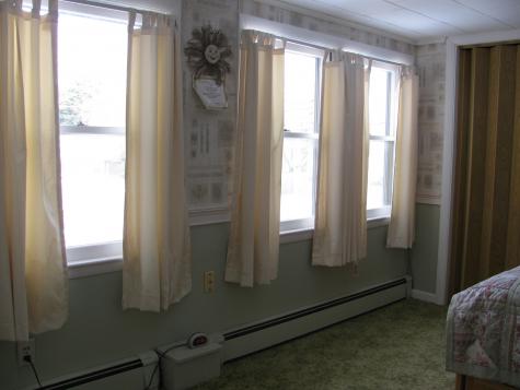 64 Grandview Avenue Auburn ME 04210