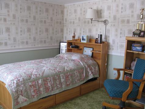 64 Grandview Avenue Auburn ME 04210