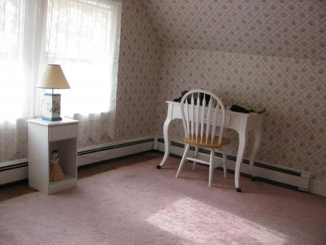 64 Grandview Avenue Auburn ME 04210