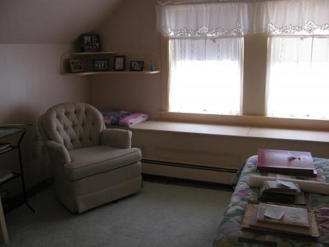 64 Grandview Avenue Auburn ME 04210