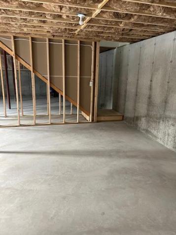 15 Taylor Loop Limington ME 04049