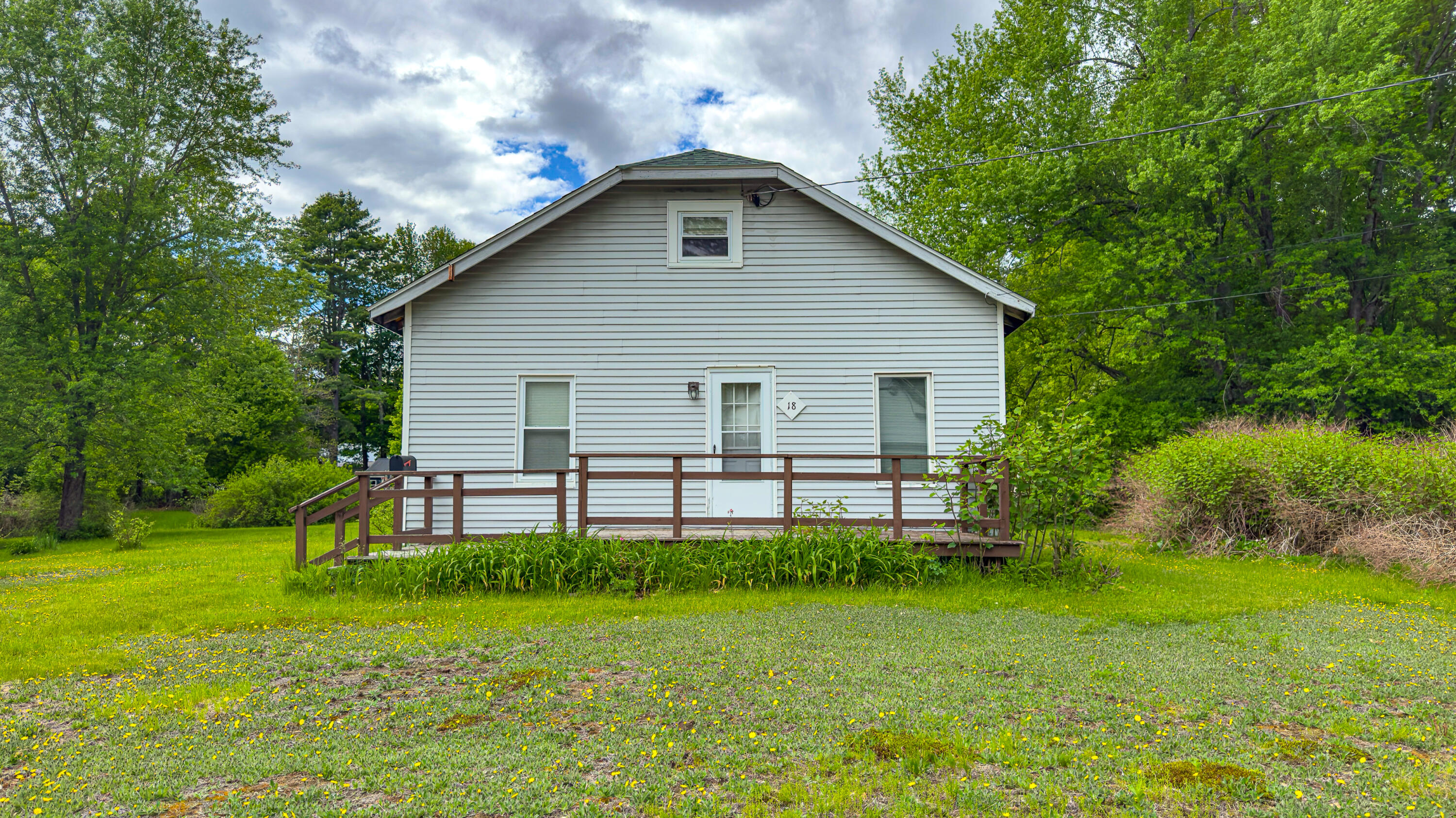 18 Forest Avenue Bridgton ME 04009