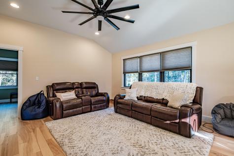 148 Meadowbrook Lane Naples ME 04055