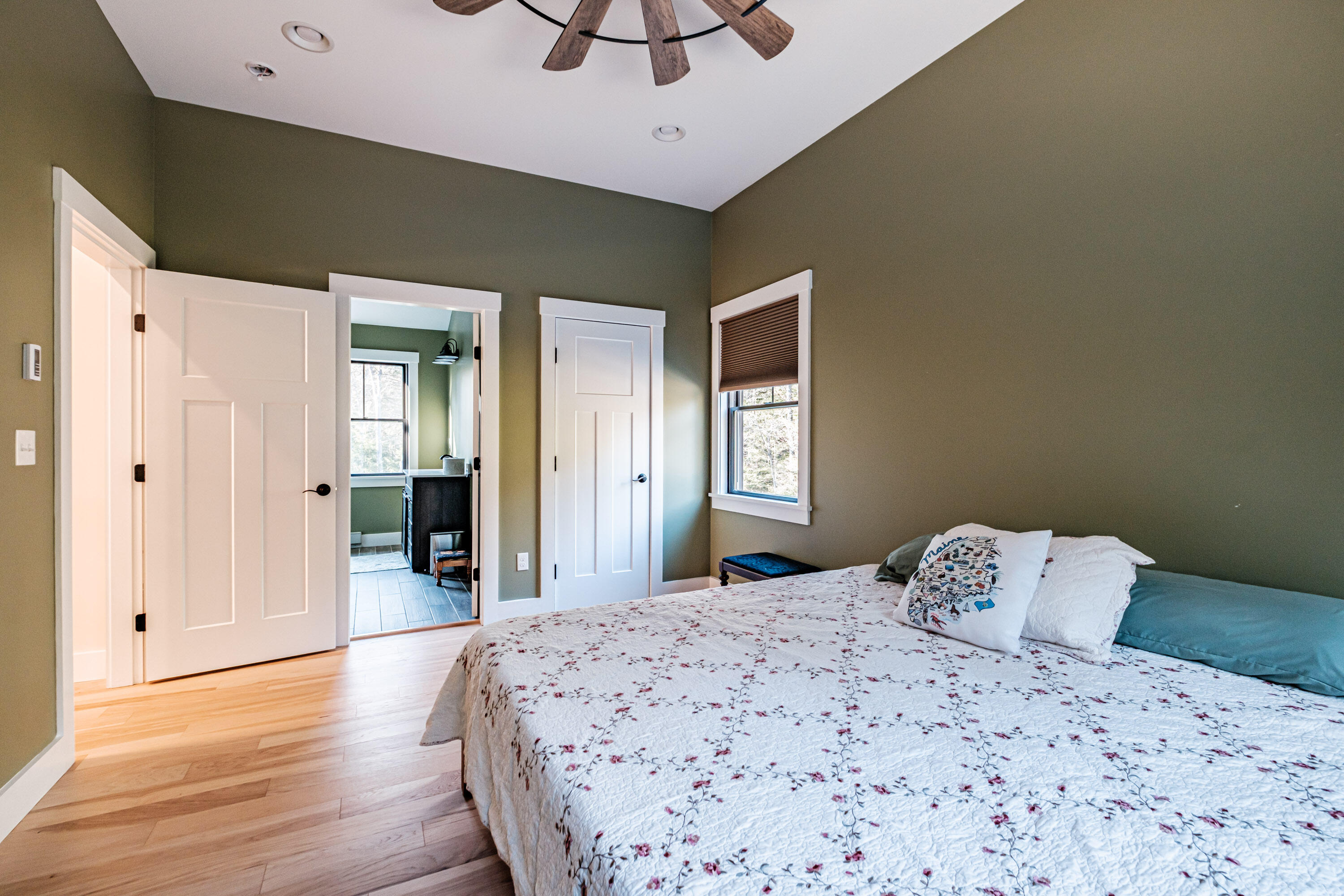148 Meadowbrook Lane Naples ME 04055