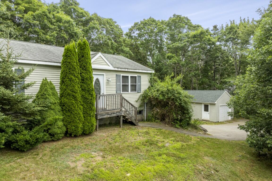 27 Kenney Field Drive Boothbay Harbor ME 04538