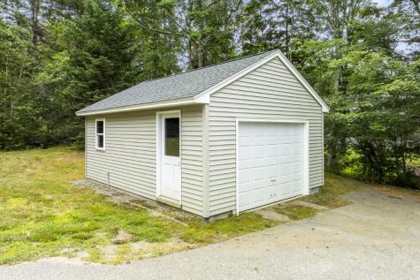 27 Kenney Field Drive Boothbay Harbor ME 04538