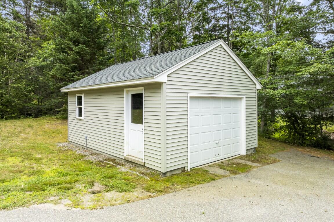 27 Kenney Field Drive Boothbay Harbor ME 04538