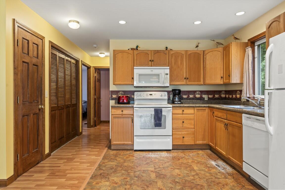 27 Kenney Field Drive Boothbay Harbor ME 04538