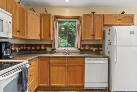 27 Kenney Field Drive Boothbay Harbor ME 04538