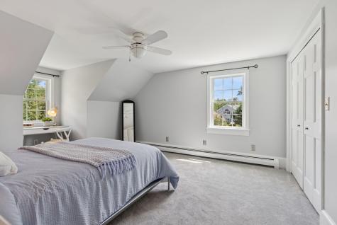 15 Thunder Road Saco ME 04072