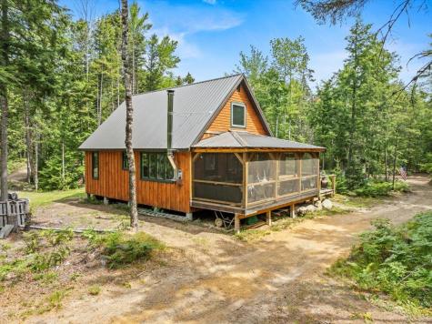289 Pratt Road Parsonsfield ME 04047
