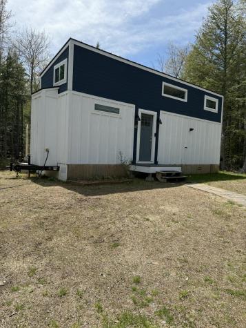 48 Highland Ridge Hollis ME 04042