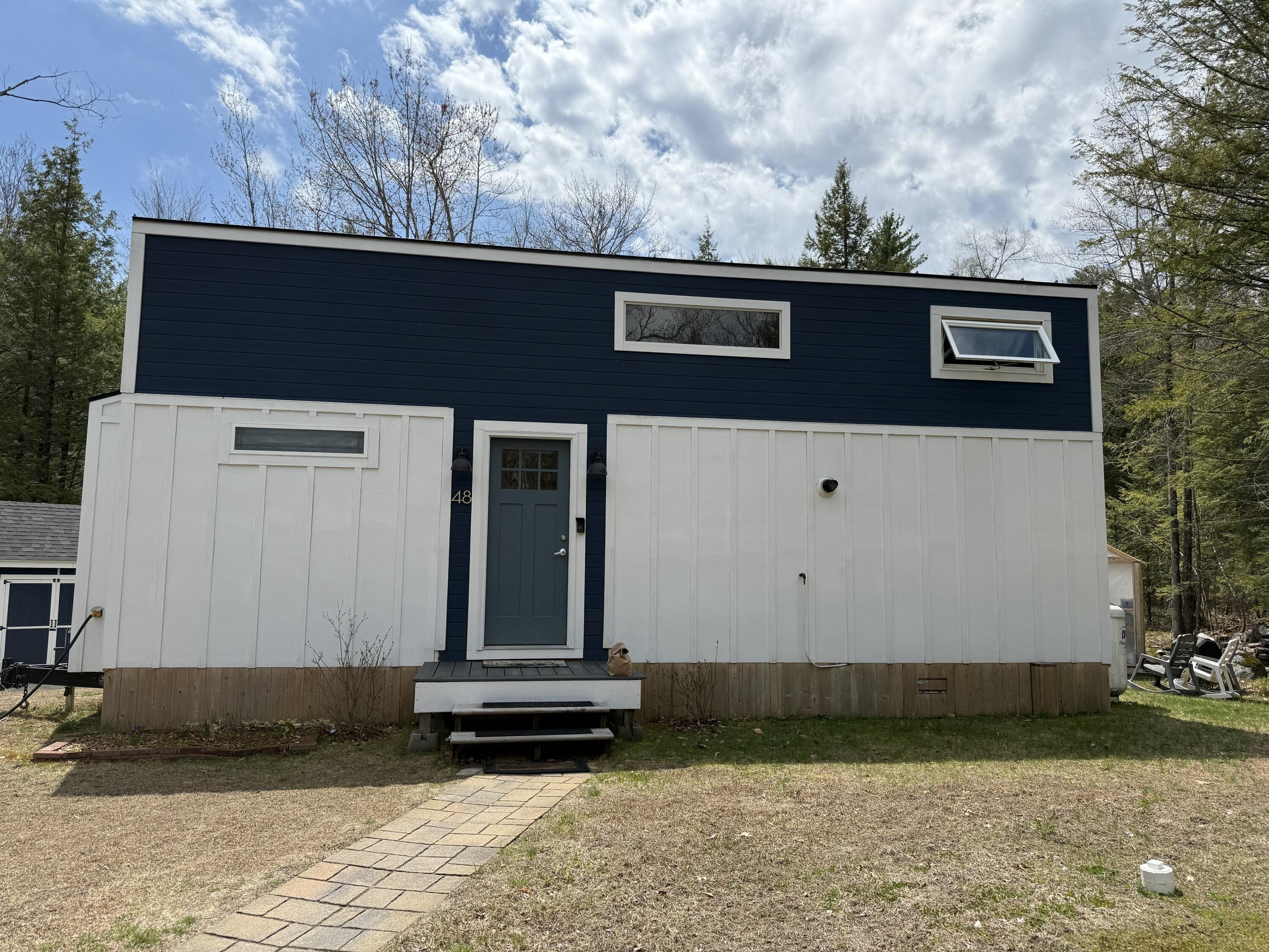48 Highland Ridge Hollis ME 04042
