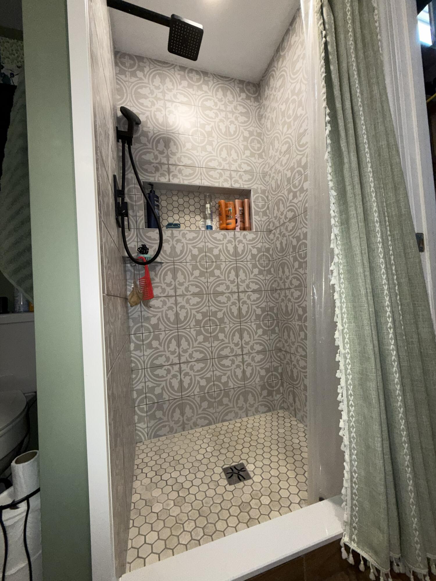 48 Highland Ridge Hollis ME 04042