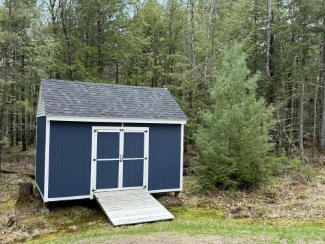 48 Highland Ridge Hollis ME 04042