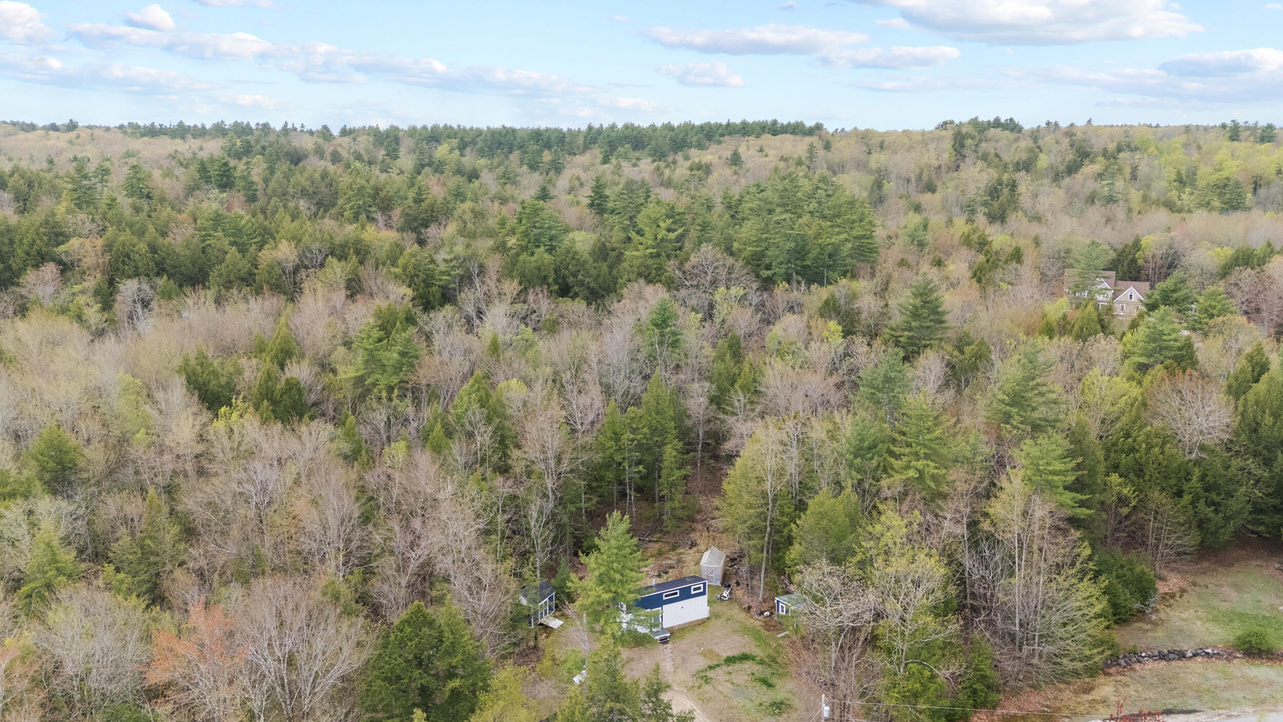 48 Highland Ridge Hollis ME 04042