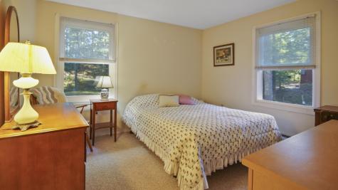 17 High Point Circle Waterboro ME 04061