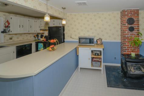 161 Roosevelt Trail Naples ME 04055