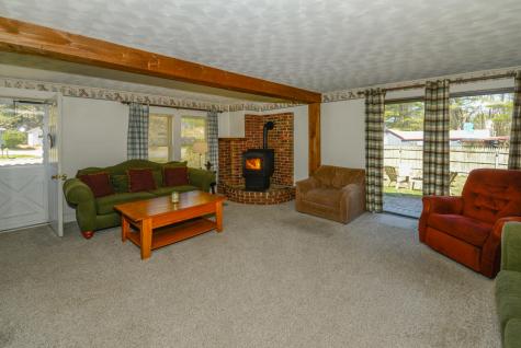 161 Roosevelt Trail Naples ME 04055