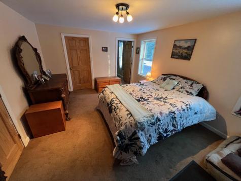 147 Bear Lane Dexter ME 04930