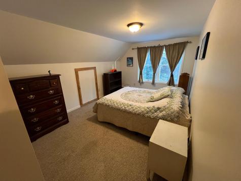 147 Bear Lane Dexter ME 04930