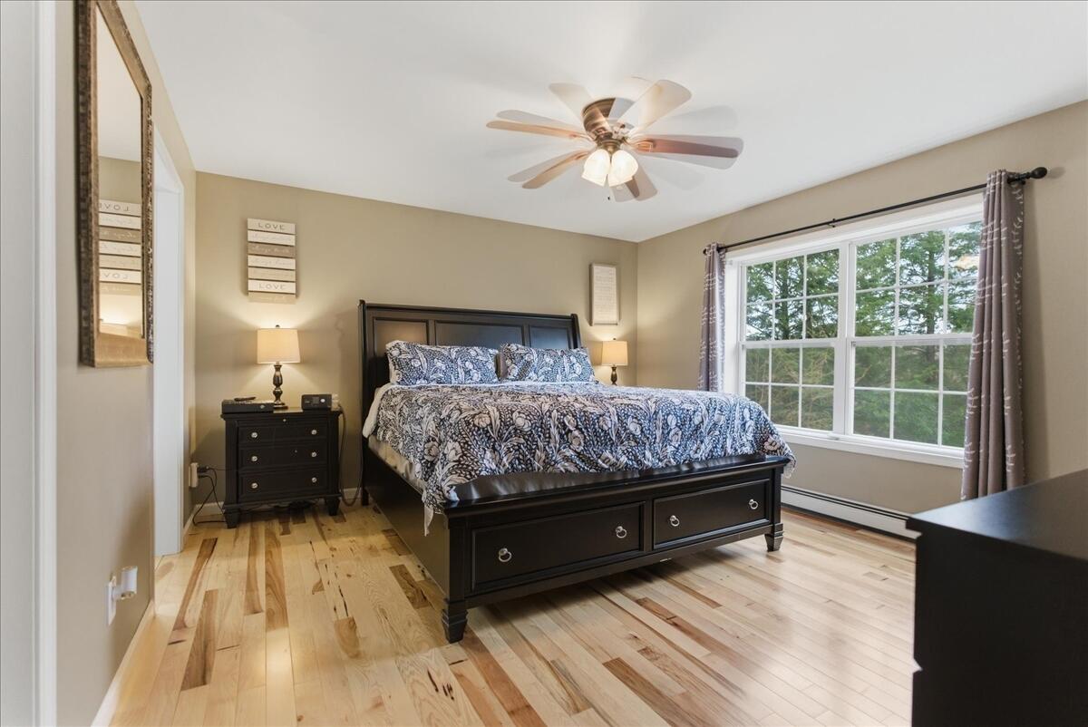 13 Bowdoin Drive Lewiston ME 04240