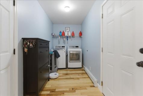 13 Bowdoin Drive Lewiston ME 04240