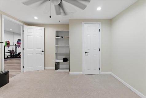 13 Bowdoin Drive Lewiston ME 04240