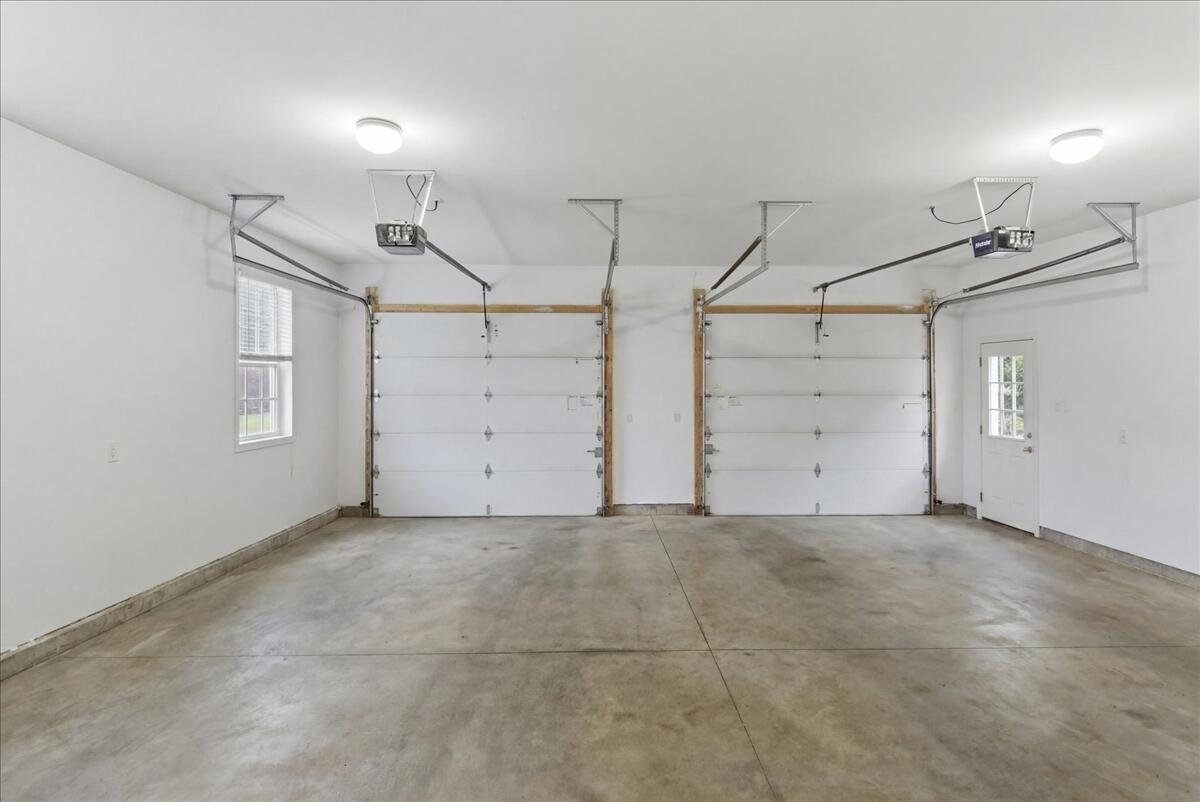13 Bowdoin Drive Lewiston ME 04240