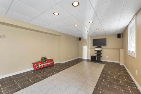 1304 Cape Road Hollis ME 04042