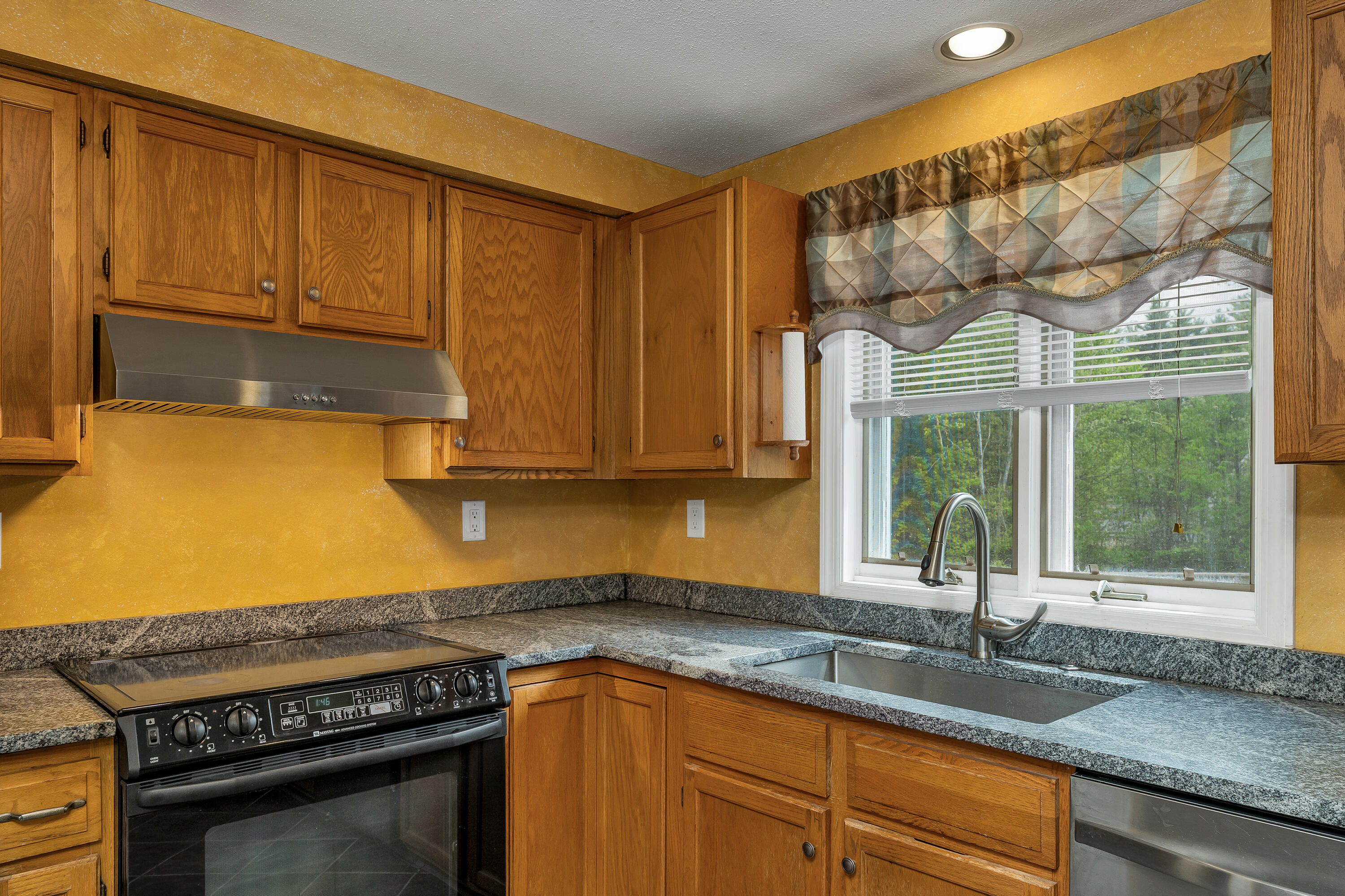 1304 Cape Road Hollis ME 04042